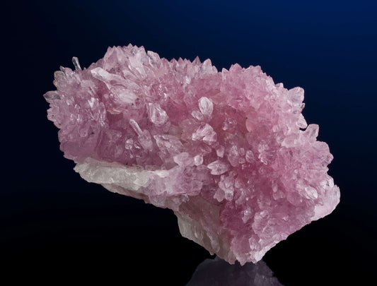 Tout-savoir-sur-le-quartz-rose-bienfaits-signification-et-entretien Eclatoria