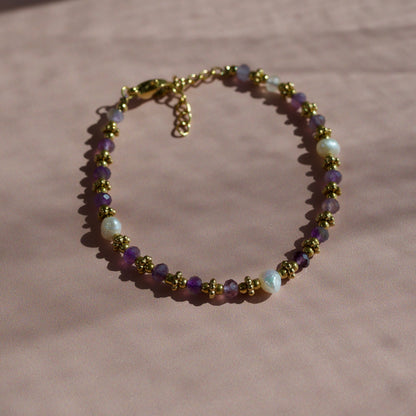 Bracelet Alicia en pierres naturelles — Turquoise africaine ou améthyste  Bracelet