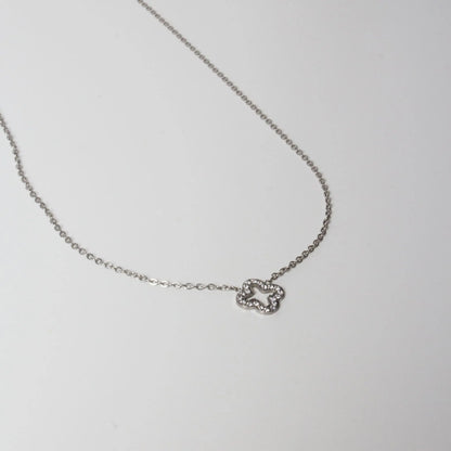 Collier Fleur - Flora, Élégant et Hypoallergénique, résistant à l'eau