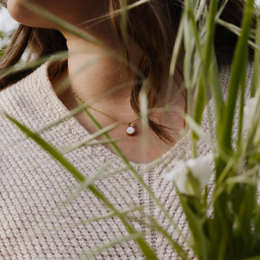 Collier Noa – Nacre Blanche